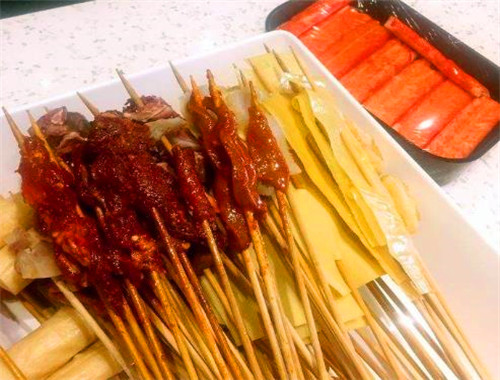 囋囋串串