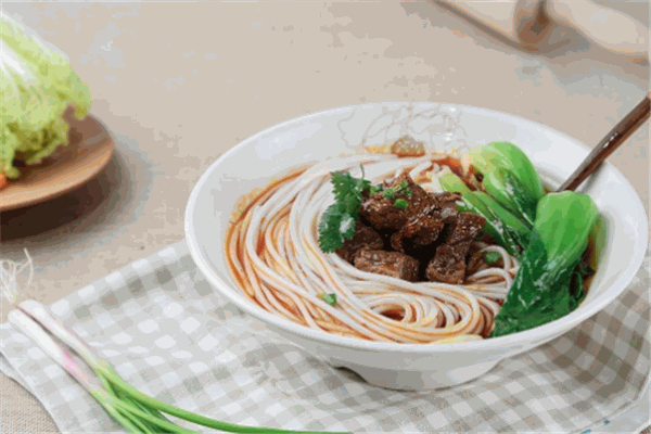 香满桥牛肉米线