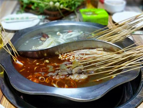 大锅串串香