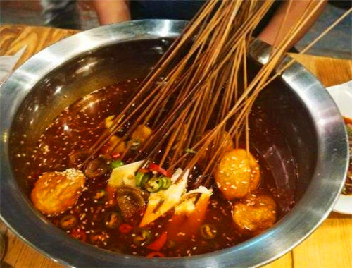 逗麻逗辣串串香