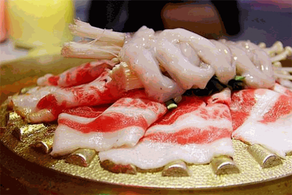 小牛哈尼章鱼水煎肉