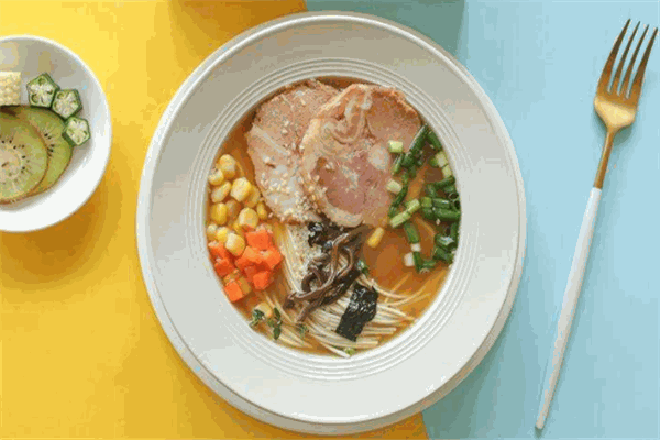 晴海和风豚骨拉面