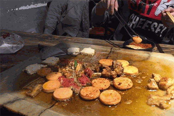 源汉石板烤肉
