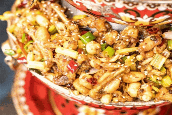 炉班炭火牛蛙