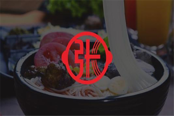 张砂锅米线传奇