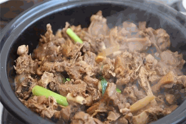 鹅小煲鹅汁捞饭