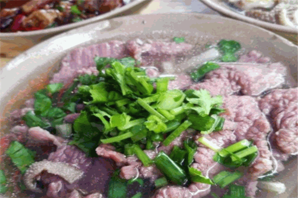 谢老五翘脚牛肉