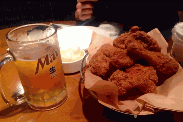 非常范炸鸡啤酒