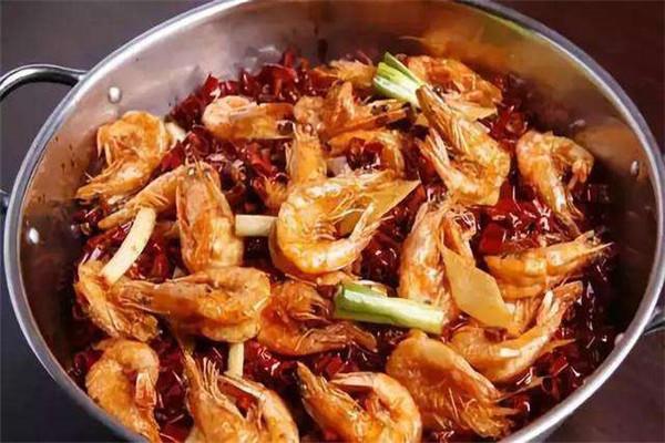小何啤酒鸭干锅