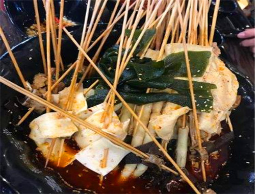 六合串串香