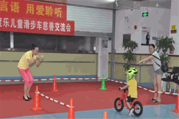 DUELOPE度乐儿童滑步车