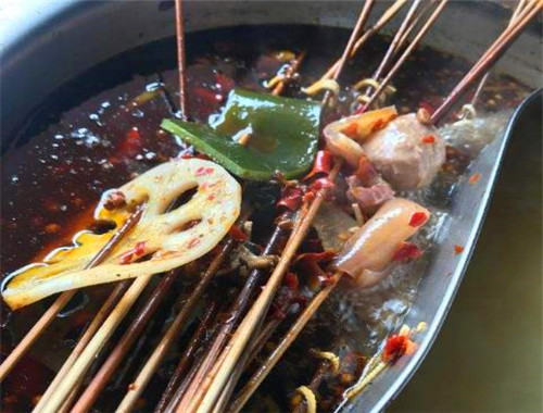 串舍串串香