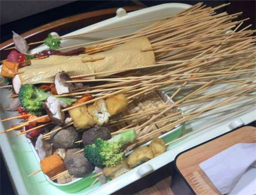 串小宝串串火锅