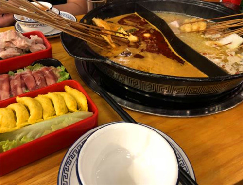 小月君肝火锅串串