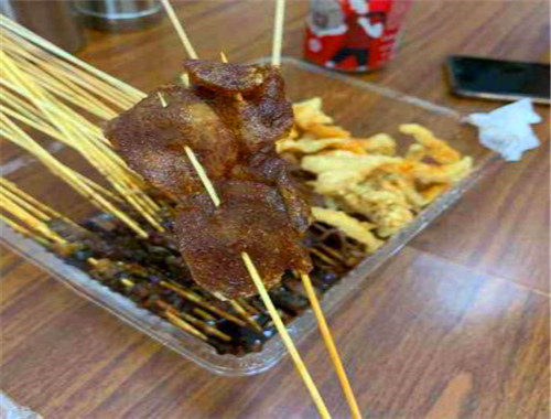 阿叔阿姨炸串