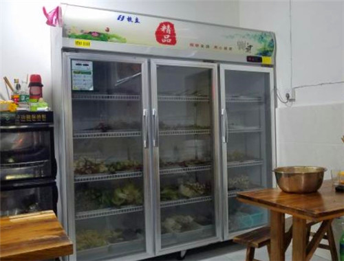 夫妻串串