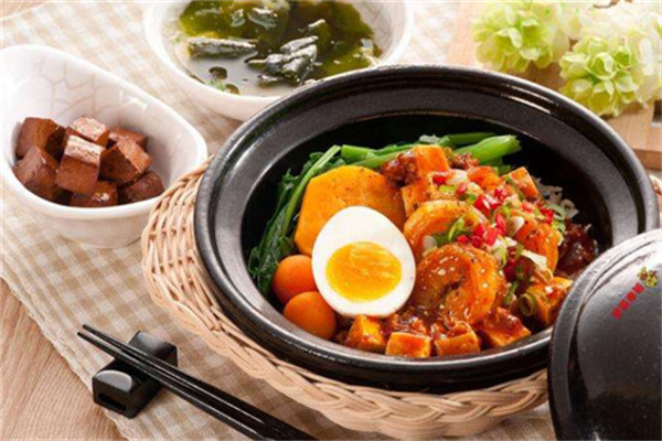仔皇煲煲仔饭加盟