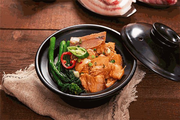 煲掌柜金牌煲仔饭加盟