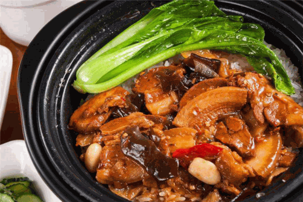 广粤轩煲仔饭加盟