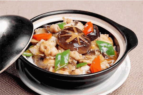 禾香煲仔饭加盟