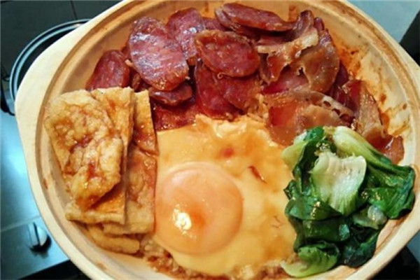 少东家生滚煲仔饭