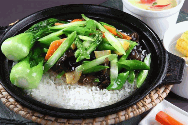十全十美煲仔饭