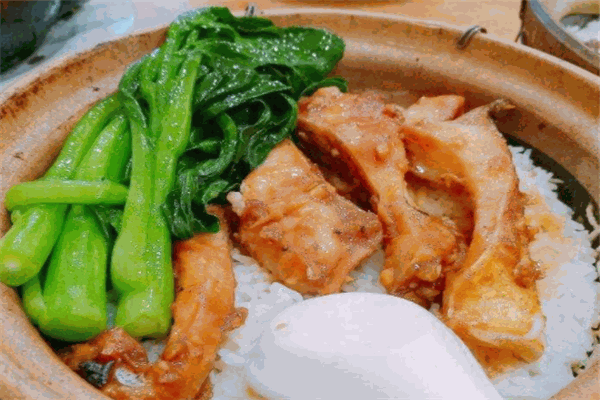 欢记煲仔饭加盟