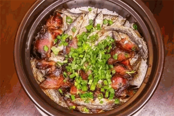 秘制煲仔饭加盟