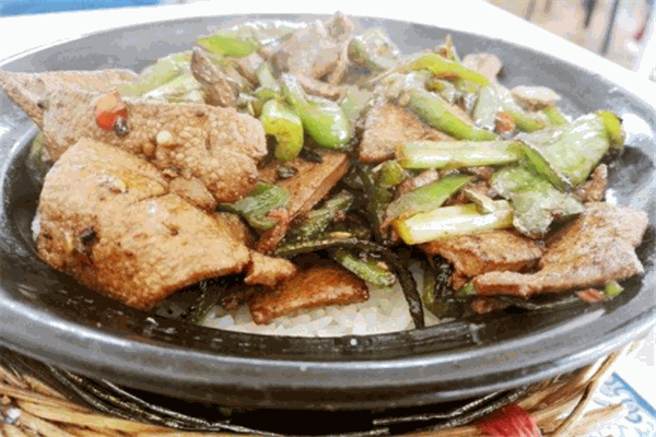 湘厨瓦煲饭加盟