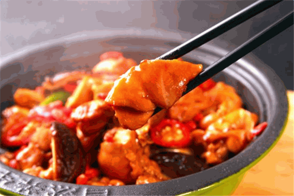 禾舀煲仔饭加盟
