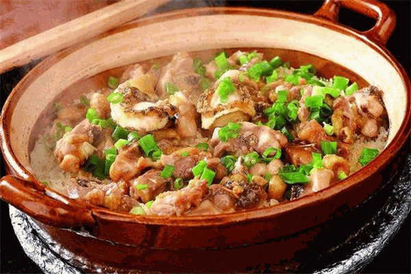 湘厨瓦煲饭加盟