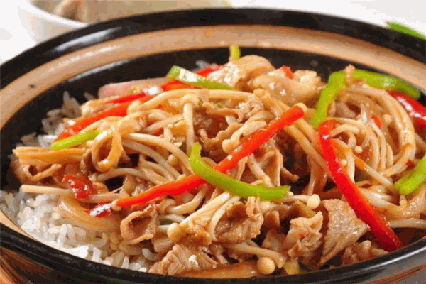 金凤凰煲仔饭加盟