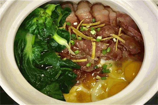 胖胖煲仔饭加盟