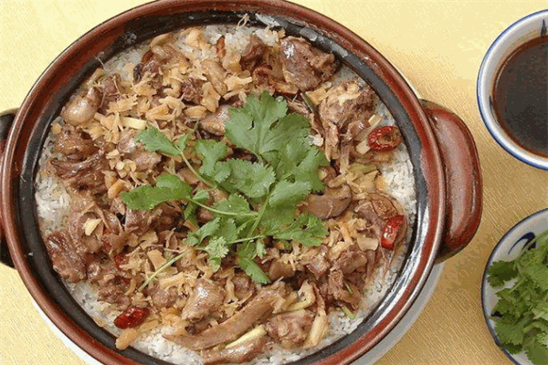 有鸽煲仔饭加盟