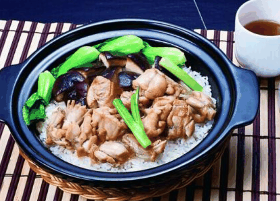 四季煲仔饭