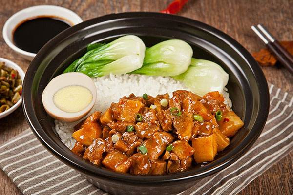 港粤煲仔饭加盟