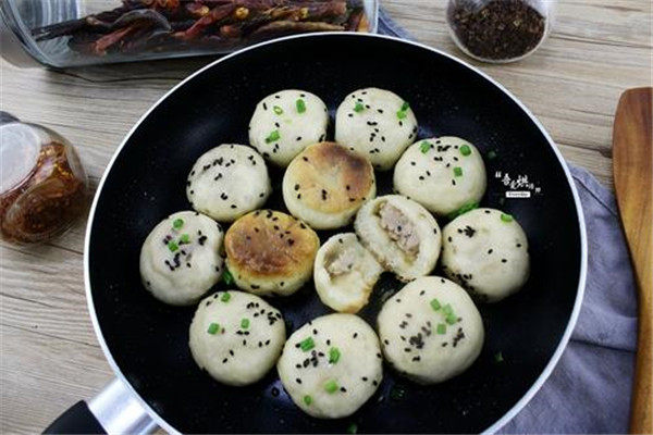 阿德来了生煎包