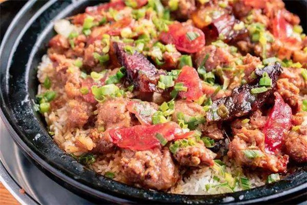 添好运煲仔饭加盟