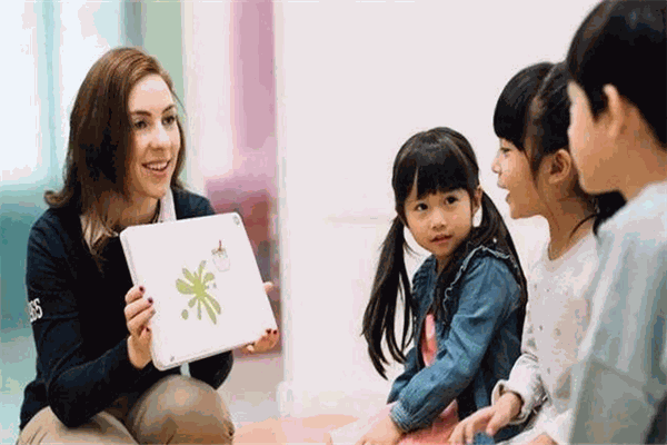 呆呆英语加盟