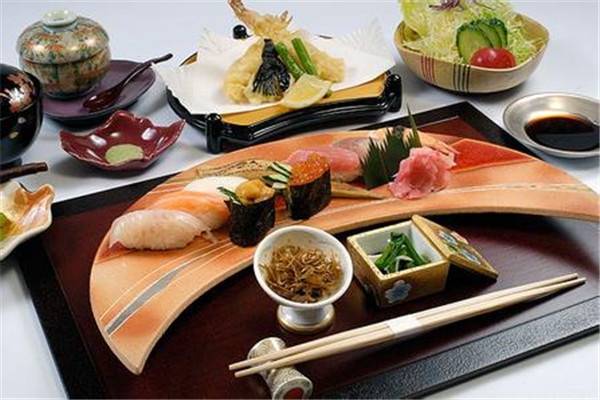 井圣日本料理