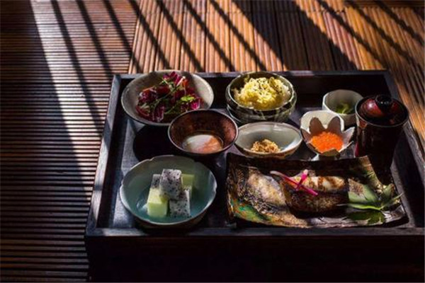 井圣日本料理