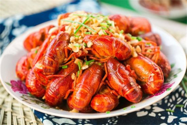 辣盆盆麻辣小龙虾