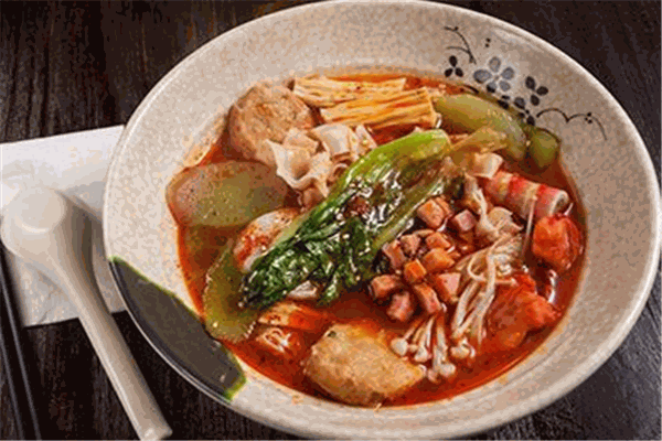 杨锅福麻辣烫