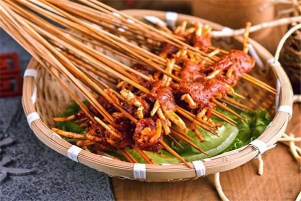 恋唇小郡肝串串香