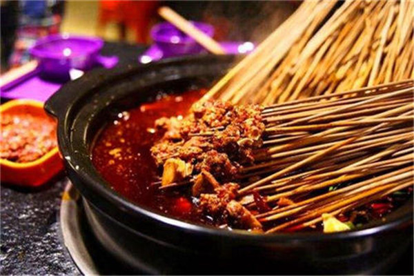 倾品火锅串串香