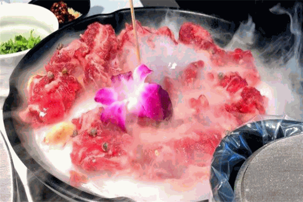 首甲牛腩火锅