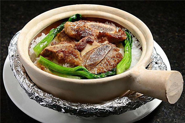 老黄煲仔饭加盟