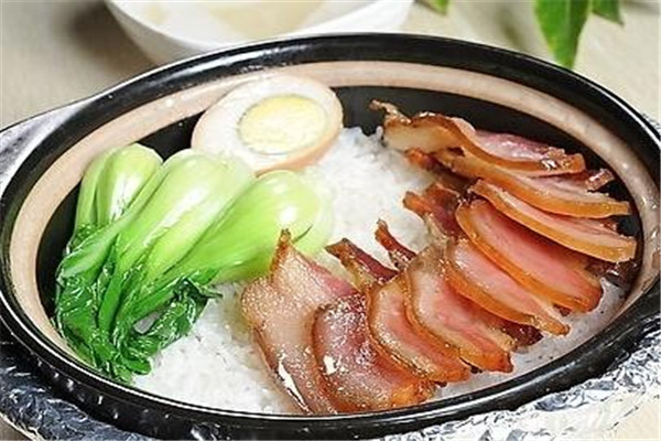 老黄煲仔饭加盟