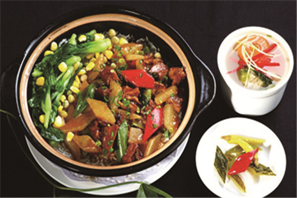 美诺煲仔饭加盟