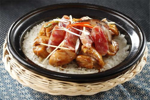 谷香煲仔饭加盟